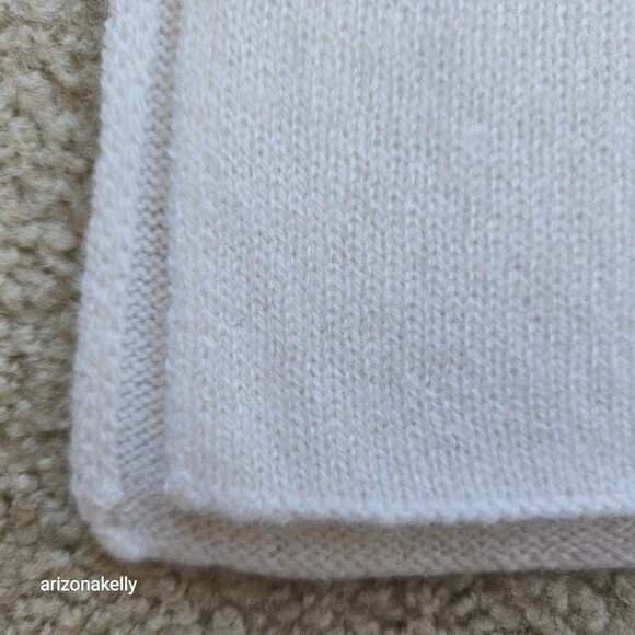 NWOT Babaton Cashmere Knit Scarf White - Picture 6 of 11